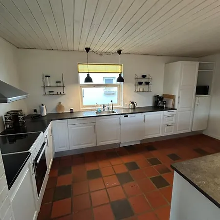 Hyggelig 2 Plans I Villa